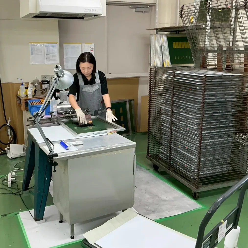 シルクスクリーン印刷作業